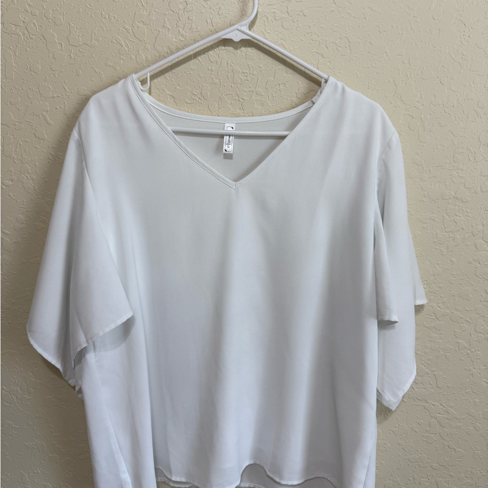 Elegant White V-Neck Women's Blouse